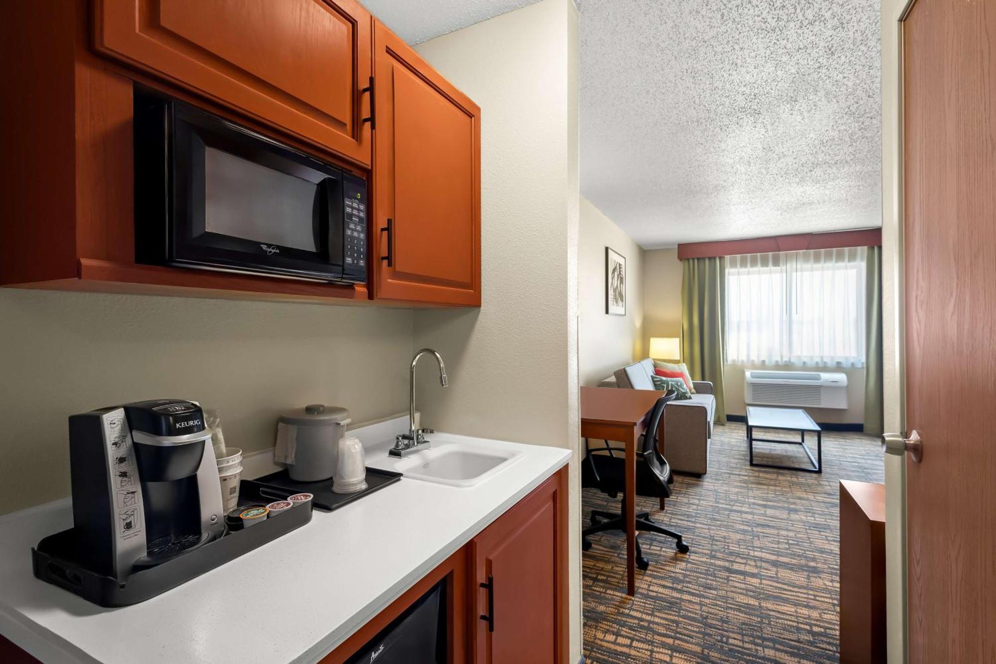 Best Western Fremont Angola I-80 90 Toll Road Eksteriør bilde